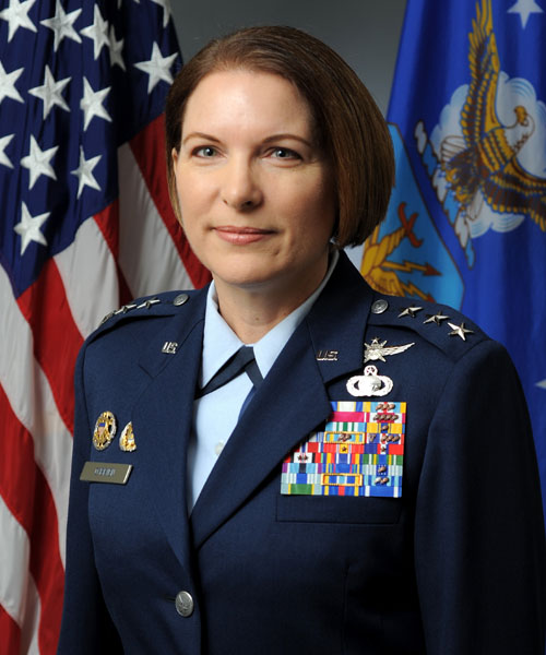 Photo of Lt Gen Mary OBrien.
