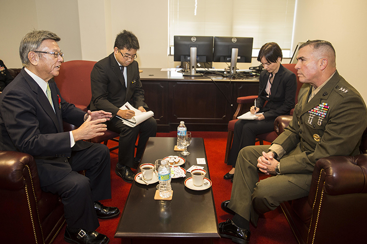 Okinawan governor with USMC Gen