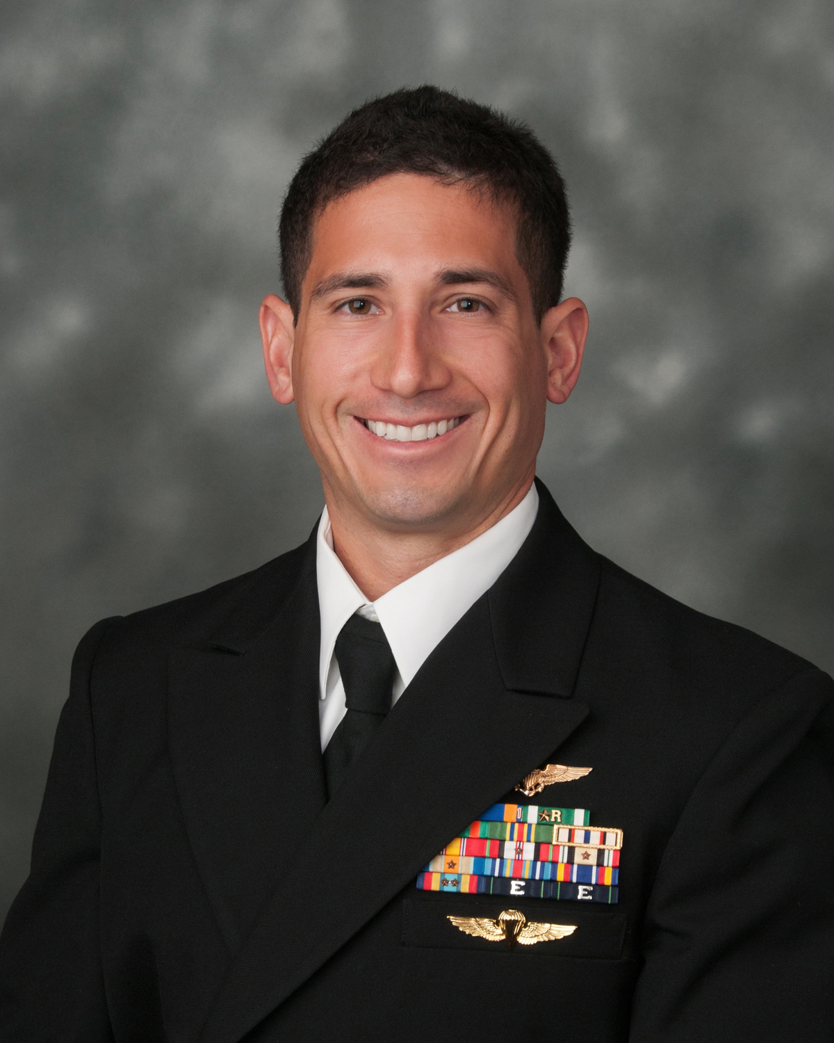 Photo of LCDR Trevor Phillips-Levine, USAF